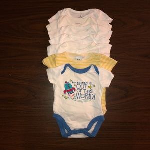 Sale! Baby boy clothes - 0 to 3m - Lot 4 - Onesies